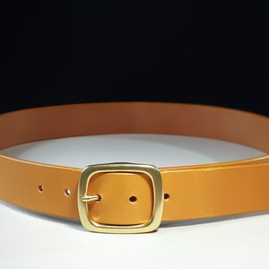 Diem - Full Grain Leather Belt - London Tan Brown English bridle with centre-bar buckle (Natural Brass)