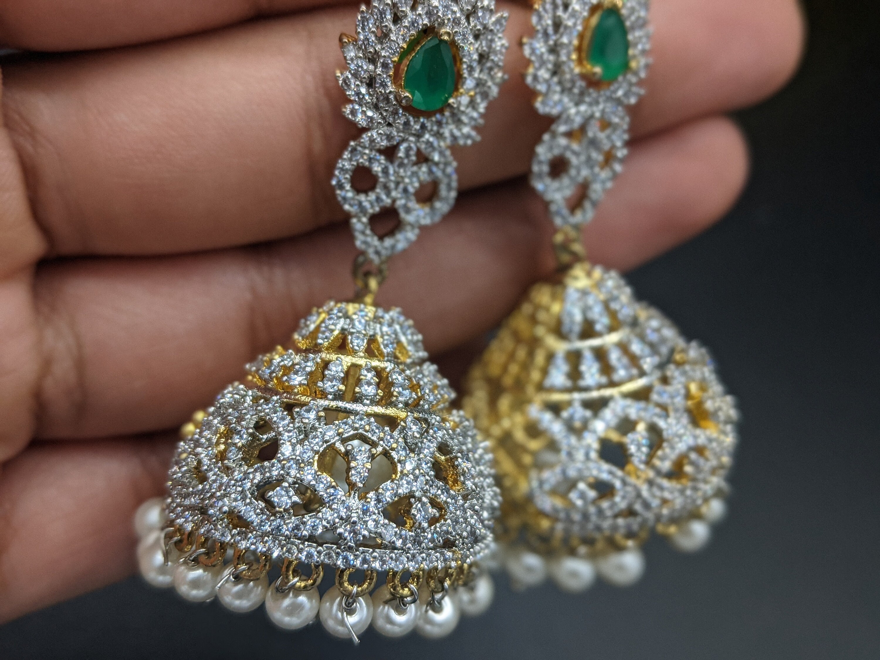 Big diamond jhumkas deals