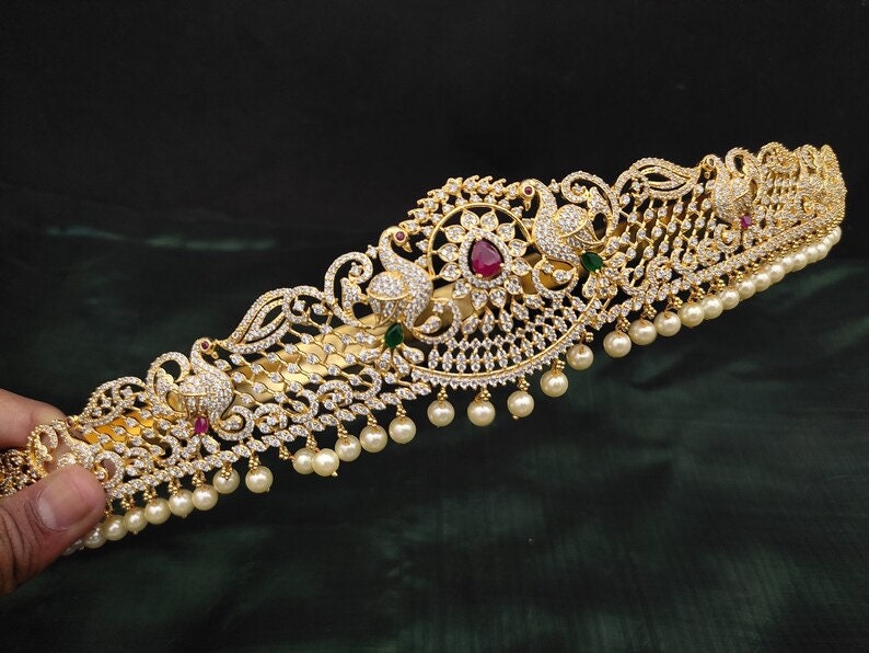 Diamond vaddanam hotsell designs