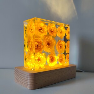 Real Yellow Rose Night Light, Real Rose Lamp, Real Rose Resin Block, Resin Paperweight, Gift for Her, Home Decor, Gift for Mom,Romantic Gift