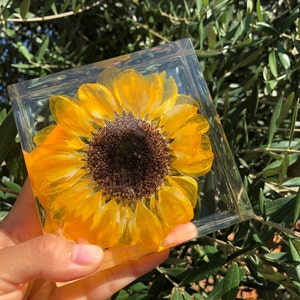 Real Sunflower Block, Resin Paperweight, Sunflower Night Light, Sunflower Ornament, Natural Gift, Gift for Her, Home Decor, Birthday Gift image 7