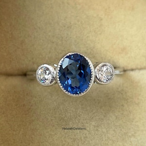 Royal Blue Sapphire Ring, Oval Cornflower Blue Sapphire Ring, Art Deco Sapphire Ring, Ceylon Blue Sapphire Ring for Men&#39;s, Gift for Her.