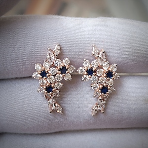 Cluster Blue Sapphire earrings, Sapphire Stud Earrings. Round Cut Halo Earrings. Sapphire Studs, Victorian Earrings, Sterling Silver