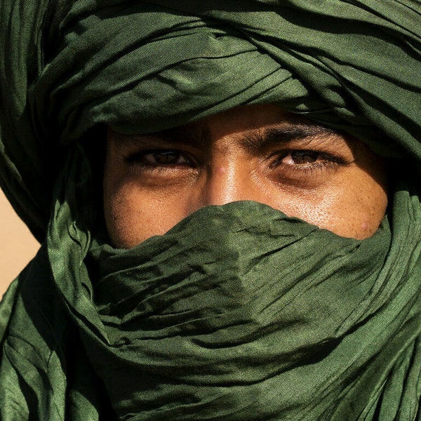 Foulard touareg long vert, foulard ethnique, foulard du désert, foulard berbère, Tagelmust touareg, turban berbère, foulard marocain,