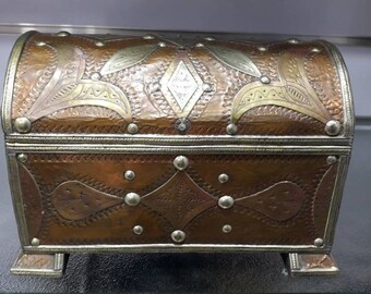 Old Tuareg Jewelry Box, Berber Jewellery Chest