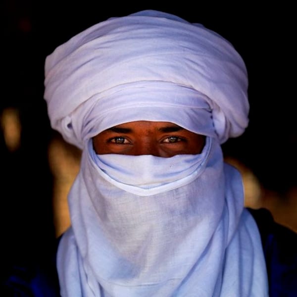 Original Bufanda Tuareg Africana de Mauritania - Blanco - Turbante étnico tuareg largo hecho a mano , Bufanda marroquí, Unisex Tagelmust