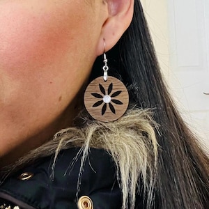 Floral Earrings, Flower Wood Earrings, Wooden Dangle Earrings, Laser Cut Earrings, Floral Jewelry, Hypoallergenic Earrings