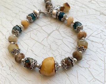 Fire Agate & Amazonite Beaded Bracelet (7.25")