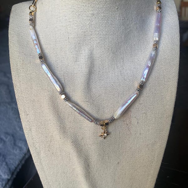 Biwa AAA Pearl Necklace with gold and crystal star pendant