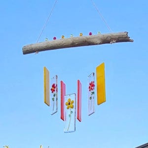 Spring Flower Wind Chimes ~ Butterfly windchime ~ 5 Unique Fused Glass Designs ~ Driftwood  ~ Spring Decor
