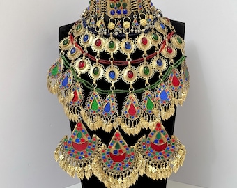 Conjunto completo de joias afegãs multicoloridas, conjunto de joias tradicionais afegãs, joias afegãs, gargantilha, brincos, tiara, joias Kuchi, joias afegãs.
