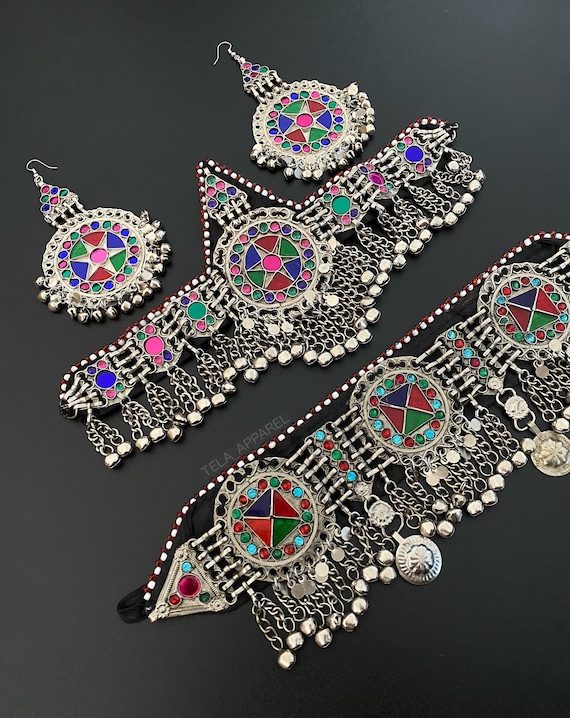 アフガニスタンクチチョーカー