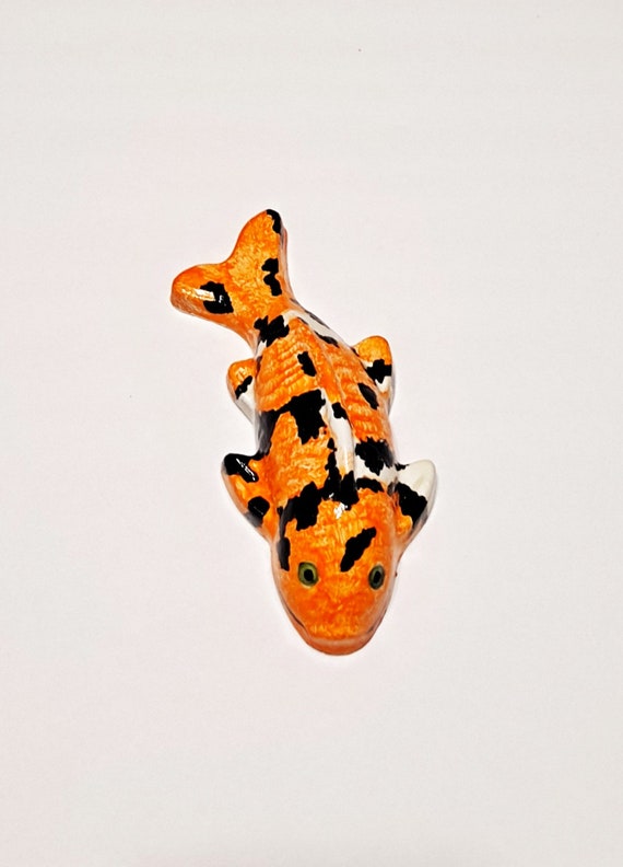 6.5" Koi fish. Koi Pond, faux Japanese fish. Other fishes in photo are for size reference only, not a toy, Fragile Item.