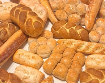 Panes de casa de muñecas, Manualidades de pan en miniatura, Muñecas de panadería en miniatura, Miniatura, Mini panadería de casa de muñecas, Regalo de mini panadería, Comida de casa de muñecas.