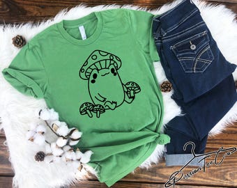 Frog Shirt, Frog And Mushroom Shirt, Cute Frog Shirt, Mushroom T Shirt, Mushroom Shirt Women, Funny Animal Shirt, Toad Shirt