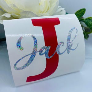 Adesivi in vinile con nome, per bottiglie d'acqua, adesivi calligrafici, nomi delle damigelle d'onore, regalo personalizzato, regalo di compleanno, nome personalizzato, decalcomanie