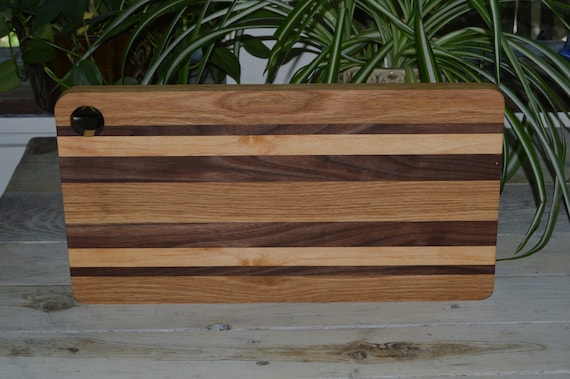 Wood Cutting Board With Corner Hole 