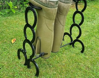 Horse Shoe Wellie Rack