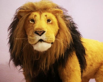 O REI LEÃO, Leão de Pelúcia GRANDE, Animal de Pelúcia, Leão Realista em 3D, Brinquedo de Pelúcia 3D Exclusivo, Boneco de Arte Realista, Pelúcia com Peso