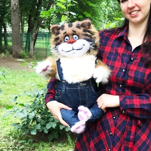 BIG CAT PLUSH Toy, Plush Kitty, Plushy, Gift for a Daughter, Cat Toy, Collectible Realistic Animals, Replica Cat Figurine, Cat Lovers