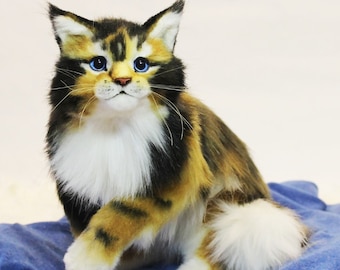 CALICO KITTEN Pluszowa zabawka dla kota wykonana na zamówienie, realistyczny 3D pluszowy kot, wypchany kot, unikalna pluszowa zabawka, przytulanka, pluszowe zwierzęta, pluszaki