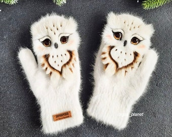 OWL MITTENS, Mittens with Bird, Gloves for Women, Mittens Christmas, Mittens with Birds, Mittens with Animals, Scandinavian Snow  Owl Gloves