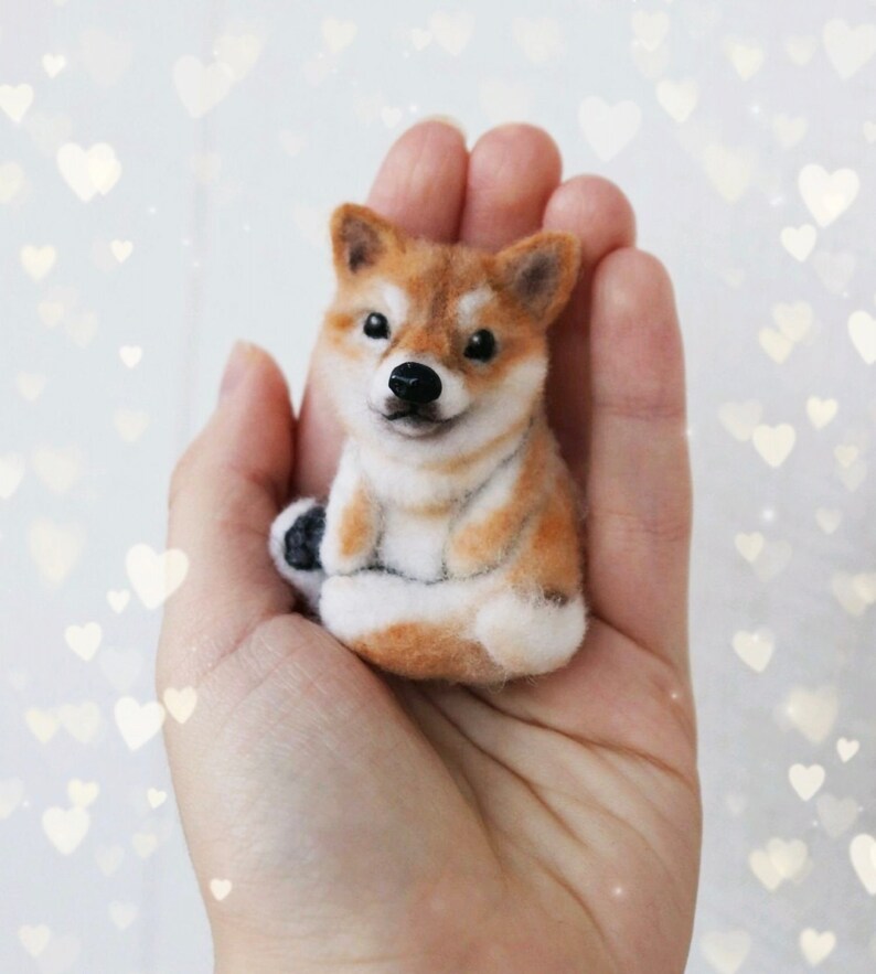 SHIBA INU Puppy BROOCH, Needle Felted Dog Brooch Pin, Felted Dog Brooch, Felt Puppy Brooch, Shiba Inu Dog, Dog Lover Gift, Dog Pin image 1