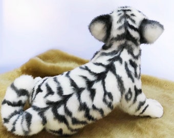 30-120 cm Gigante Nero Leopardo Pantera Giocattoli di Peluche Morbido Peluche Cuscino Animale Bambola Giallo Bianco Tigre Giocattoli Per I Bambini 26 30-120 cm Gigante Nero Leopardo Pantera Giocattoli di Peluche Morbido Peluche Cuscino Animale Bambola Giallo Bianco Tigre Giocattoli Per I Bambini 26
