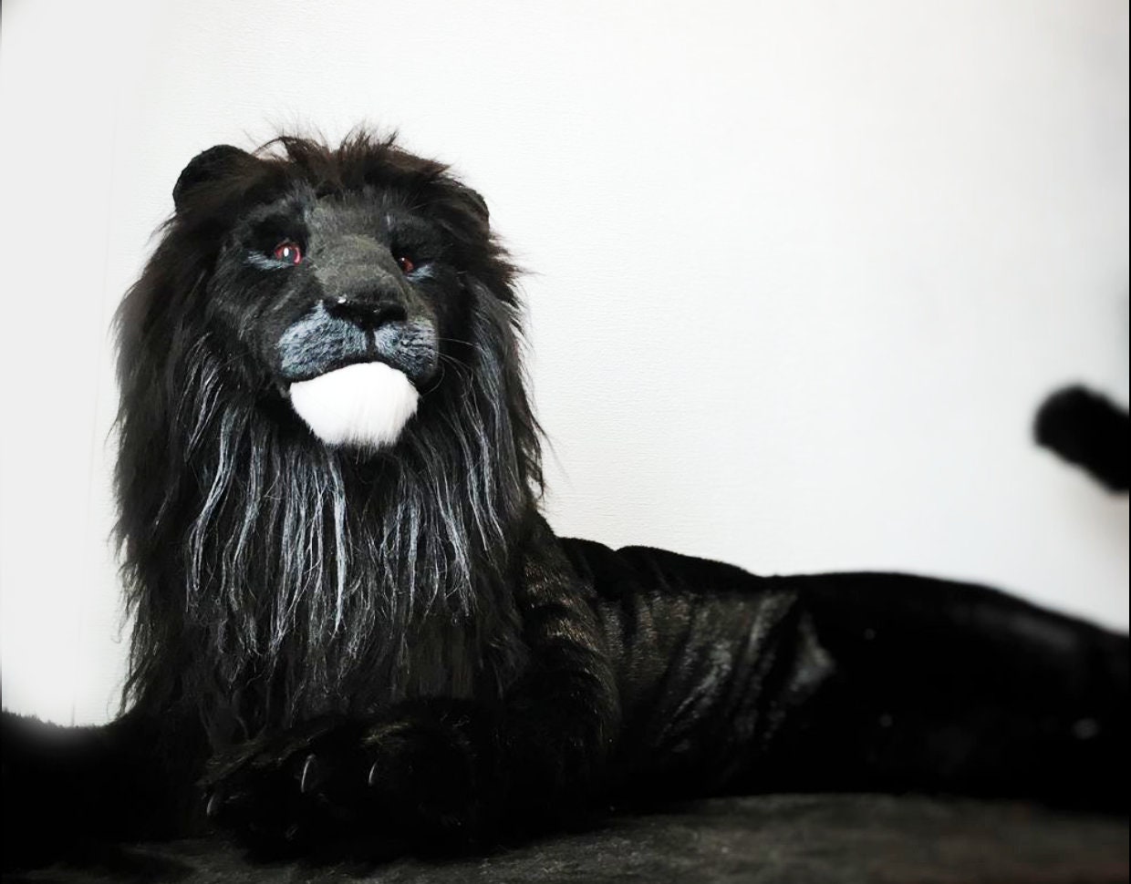 大きな黒いライオンのぬいぐるみ、オーダーメイド、3Dリアルなライオン