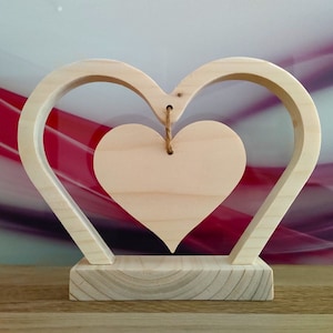 Herz-Aufsteller aus Holz / Holzherz / Dekoherz / Muttertag / Hochzeit / Jahrestag