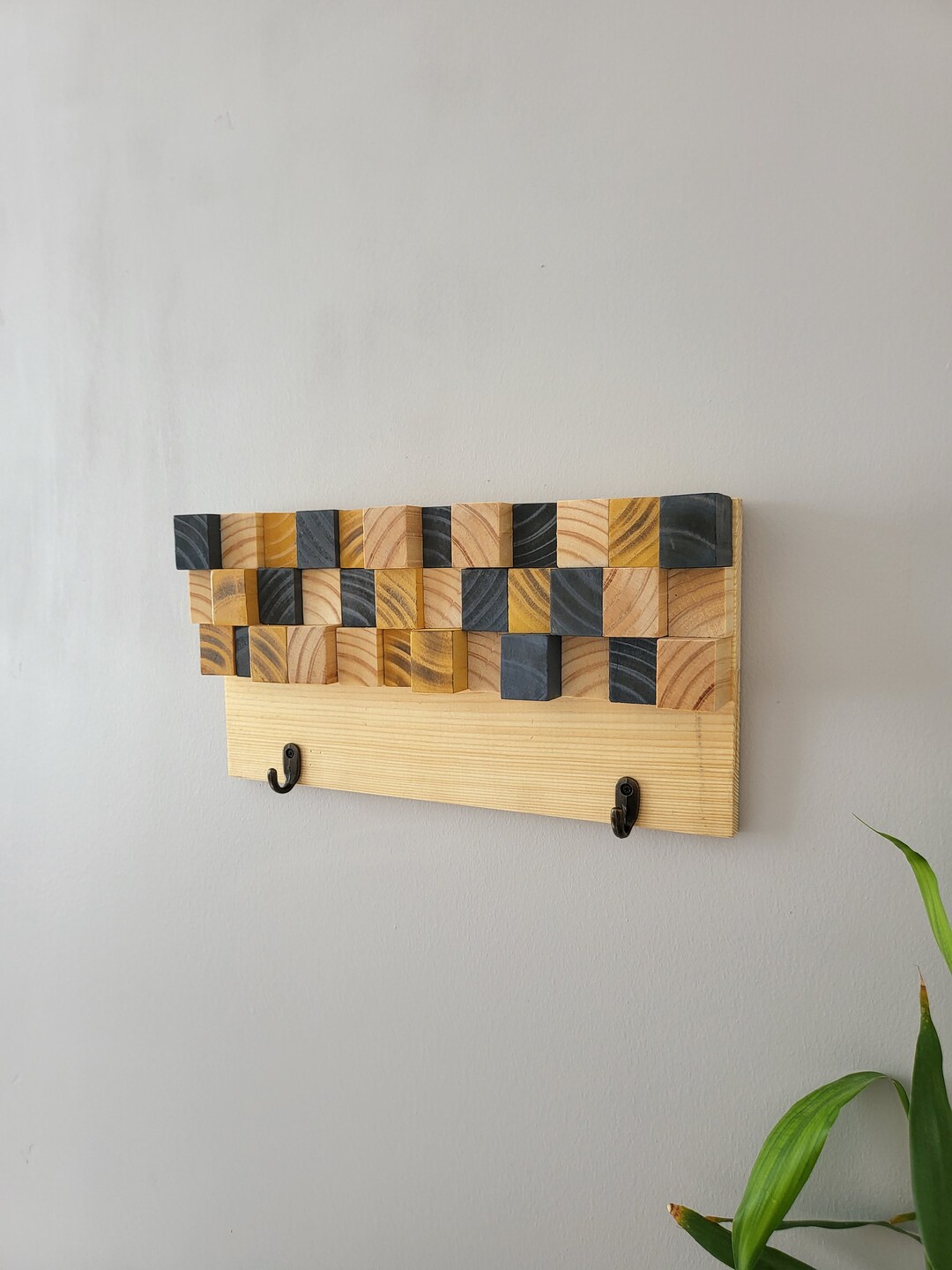 Spruce Sound Diffuser Key Holder - Etsy