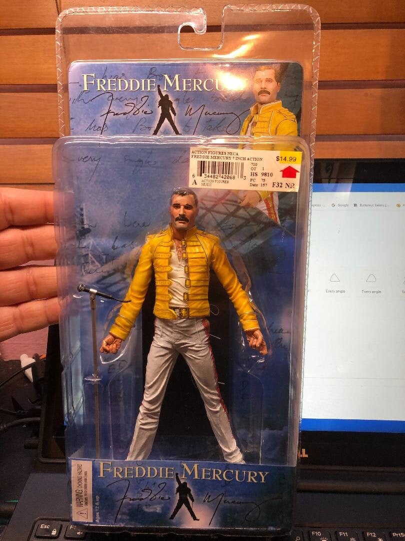 Neca 7 inch action figure freddie best sale mercury