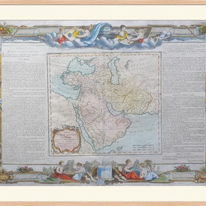 Op de afbeelding: Een antieke kaart van Perzië, Turkije en de omliggende gebieden, gedrukt in zwart-wit met handgekleurde details. De kaart is omgeven door een decoratieve rand met figuren en tekst in het Frans. De titel van de kaart is "Carte de la Turquie Asiatique et de la Perse" en de tekst onder de kaart luidt "Par le Sr. d'Anville."