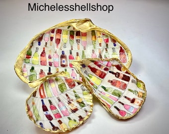 Decoupaged Seashell Trinket Dish: Cape Cod Coastal Decor