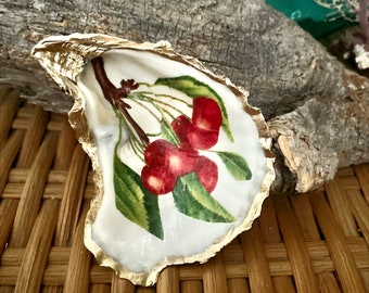 Handmade Decoupage Seashell Trinket Dish: Cape Cod Coastal Decor