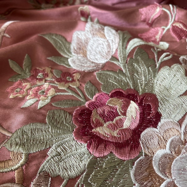 Bouquet: Chinoiserie Embroidered on Silk Doupioni DP-56