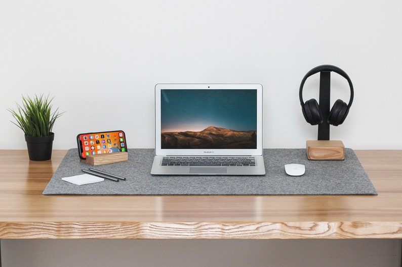 Tapis de bureau personnalisé / Coussin de bureau en feutre / - Etsy France