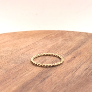Women's 14K 1.5mm Handwoven Rope Band Ring | Dainty Gold Ring | Genuine Gold Braided Band | Women’s Solid Gold Twist Ring