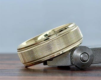 14K Gold Men's Beveled Edge Wedding Band 8MM | 14K Gold Ring | Comfort Fit Wedding Band | Florentine Finish  | Step/Bevel | 10K 14K 18K