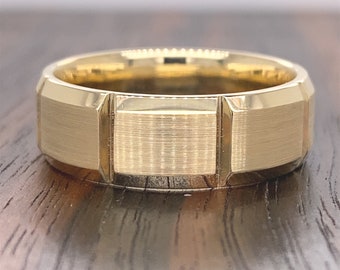 14K Gold 7MM Men's Beveled Edge Wedding Band  | 14K Gold Men's Brush Finish Wedding Ring | 14K Gold Men’s Comfort Fit Ring | 14K Men's Band