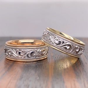 Alianza de boda en oro de 14 k de dos tonos, 8 mm, con diseño floral y milgrain.
