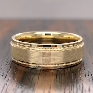 14K Gold Men's Wedding Band (7MM) | 14k Gold Comfort Fit Wedding Band | 14K Gold Men's Ring | Milgrain | Brush Matte Satin
