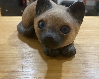 Sandra Brue Cat Figurine