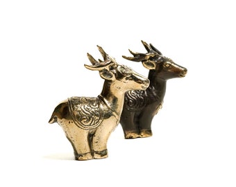 鹿のブロンズ像 3.2インチ / 8 cm、鹿の置物、卓上、動物ブロンズ