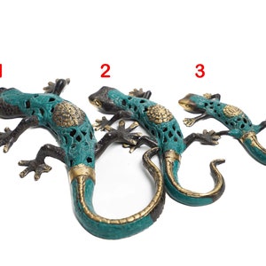 3 Sizes - Bronze Lizard Statue, Lizard Figurine, House Decor, Room Decor, Holiday Decor, Gift for Kid, Modern Home Decor, New Home Gift