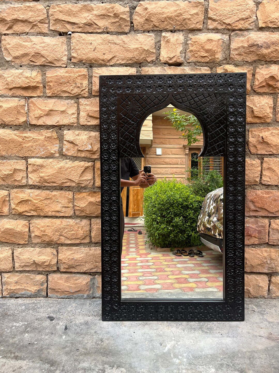 Wooden Wall Hanging Mirror,black Color Polished With Carved Mirror,wall