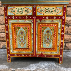 Indian Handicraft Wood Artistic Peacock Painted Bedside Furniture Cabinet, Bedroom Furniture, Side Storage Chest Of Dressers,Nightstand