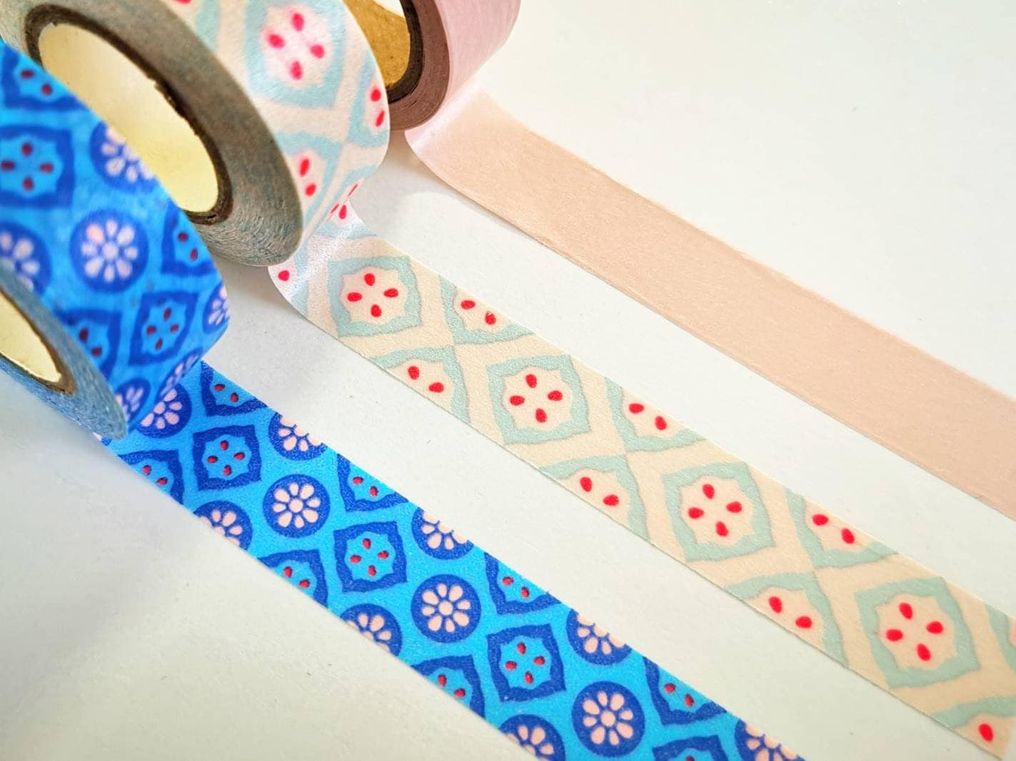Washi tape - Grid pattern, brown - Roll of adhesive and decorative