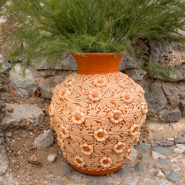 Leticia Extra Large Handmade Decorative Ornament Vase