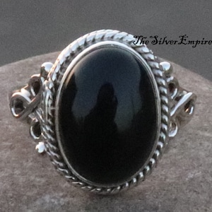 Anel de ônix preta natural - Anel de prata esterlina 925 - Feito à mão - Anel com pedra do mês de dezembro - Cabochão oval - Anel unissex - Presentes para ela